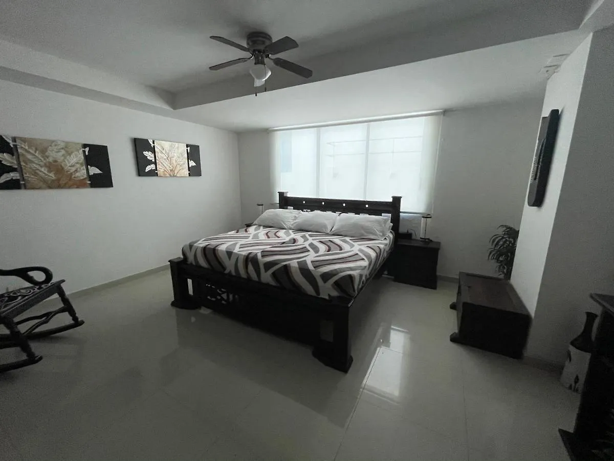 Cartagena Beach Front Apartments Κολομβία